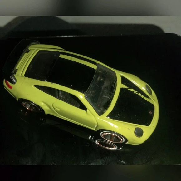 Porsche GT 2 hotwheel - Picture 4 of 5
